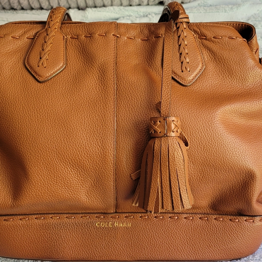 Gorgeous Cole Haan Camel Allesa Drawstring Leather Tote
